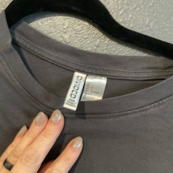 Divided Charcoal Men's Short Sleeve Tee - Picture 3 of 3